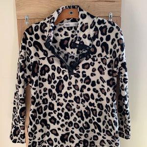 BKE Wubby sweater with pockets